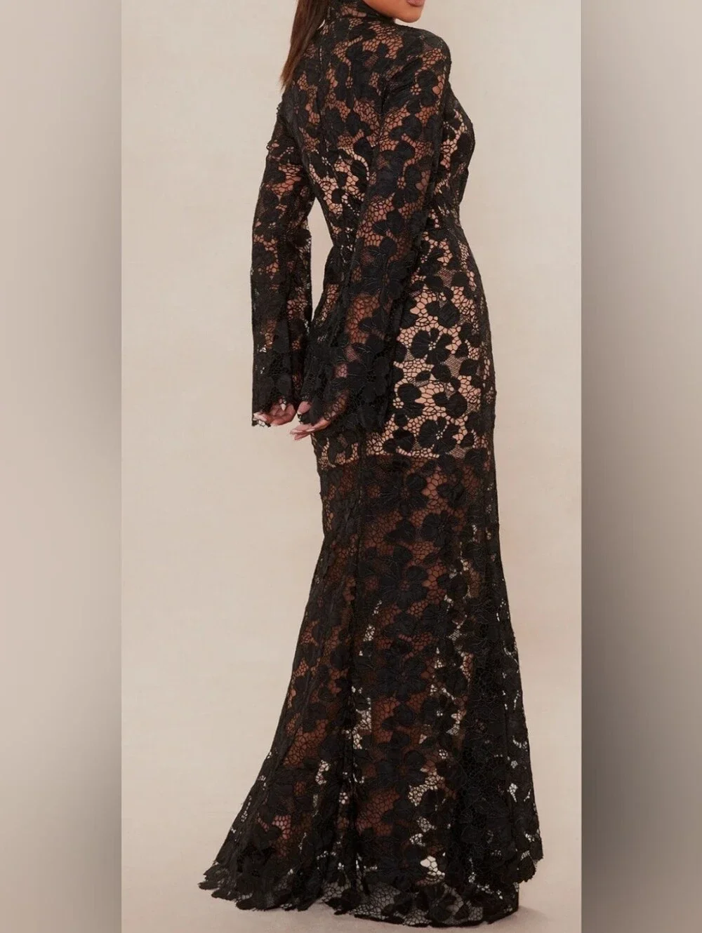 Black Lace Long Sleeve Evening Dress